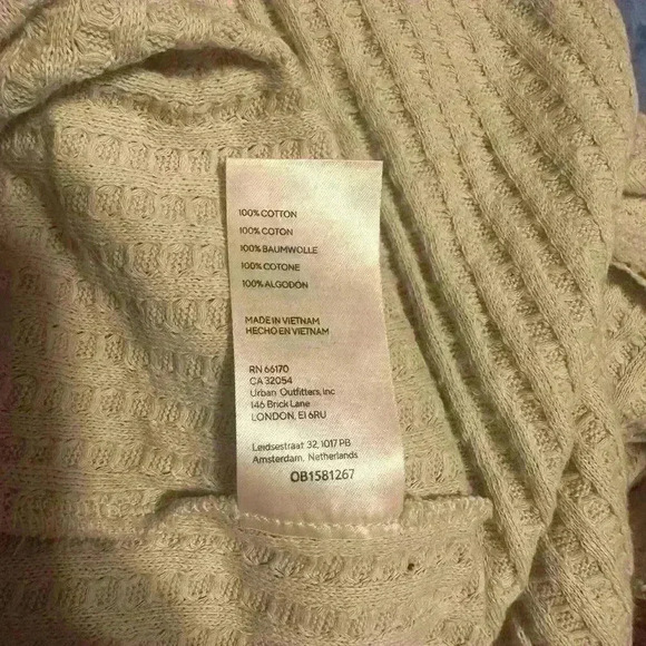 Free People NWT Juicy Ling Sleeve Cowl Neck Split Back Thermal - Picture 2 of 7